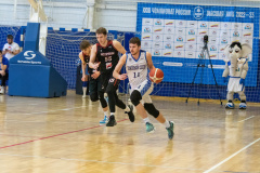 84_EURtK1T8